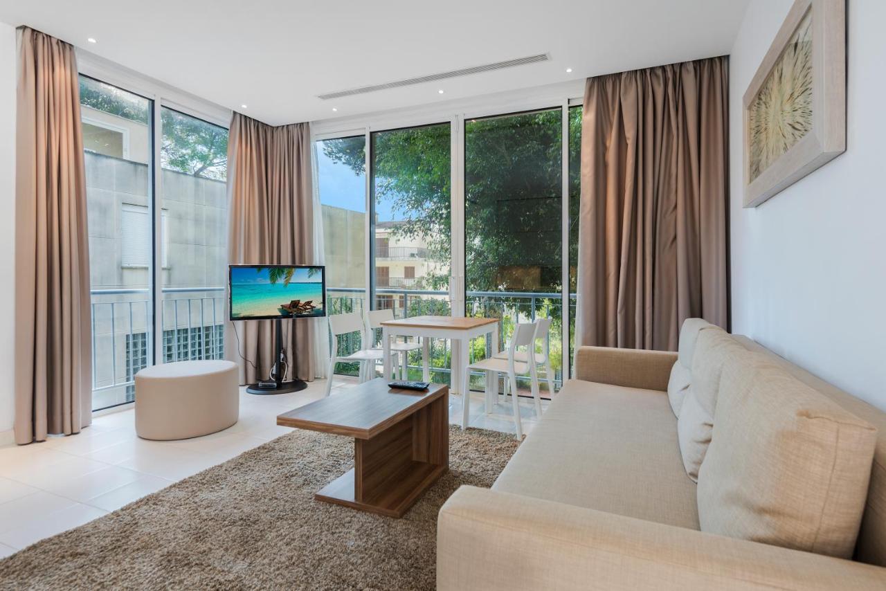 Mediterrania Ii By Esteva Emerald Villa